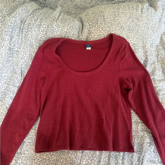 Old Navy Red Fitted Crop Blouse - Picture 1 of 4